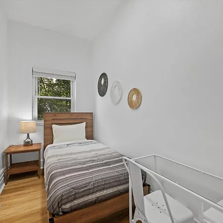 Bloomfield, Shadyside !C Modern And Cozy Private Bedroom With Shared Bathroom Pittsburgh Exterior photo